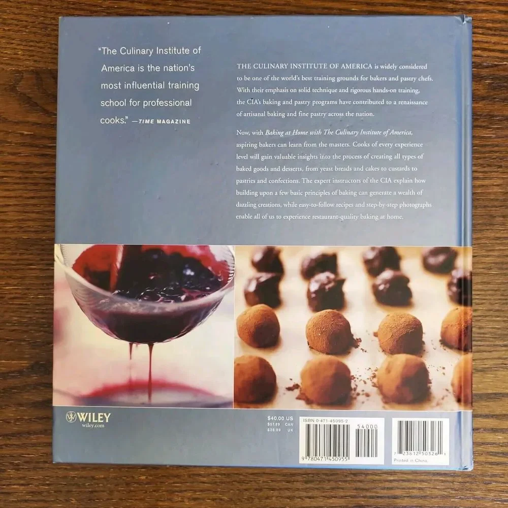 Baking at Home with The Culinary Institute of America‎ - Hardcover (Mint Inside)